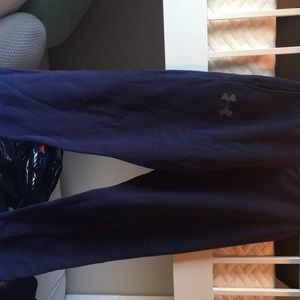Under armor cold gear dark blue missing tag